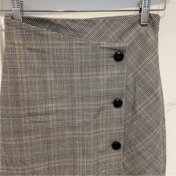 Aritzia Babaton Billy Midi Skirt in Grey Plaid - Picture 2 of 8